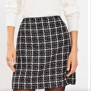 Loft Chic Black and White Tweed Mini Skirt Plaid Pattern Textured Fabric